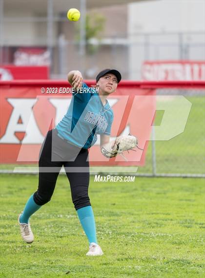 Thumbnail 1 in Orange Cove @ Fullerton (CIF SoCal Division III Regional Semifinal) photogallery.