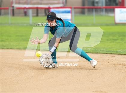 Thumbnail 3 in Orange Cove @ Fullerton (CIF SoCal Division III Regional Semifinal) photogallery.