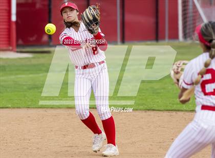 Thumbnail 1 in Orange Cove @ Fullerton (CIF SoCal Division III Regional Semifinal) photogallery.