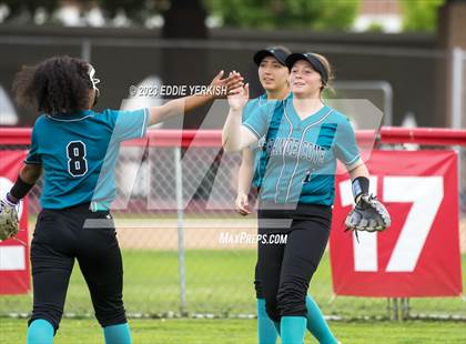 Thumbnail 2 in Orange Cove @ Fullerton (CIF SoCal Division III Regional Semifinal) photogallery.