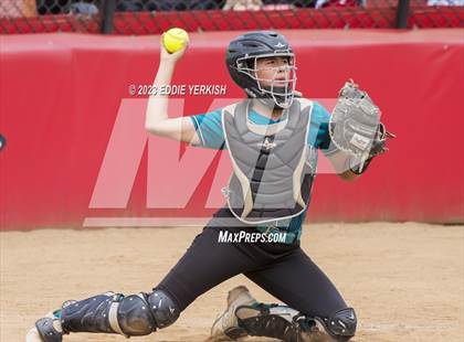 Thumbnail 1 in Orange Cove @ Fullerton (CIF SoCal Division III Regional Semifinal) photogallery.