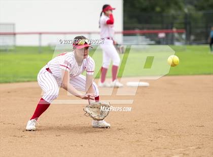 Thumbnail 2 in Orange Cove @ Fullerton (CIF SoCal Division III Regional Semifinal) photogallery.