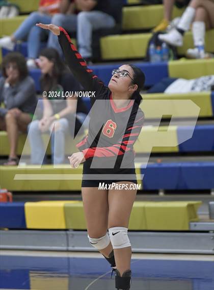Thumbnail 1 in Grants vs Espanola (Tournament of Champions at Santa Fe High) photogallery.