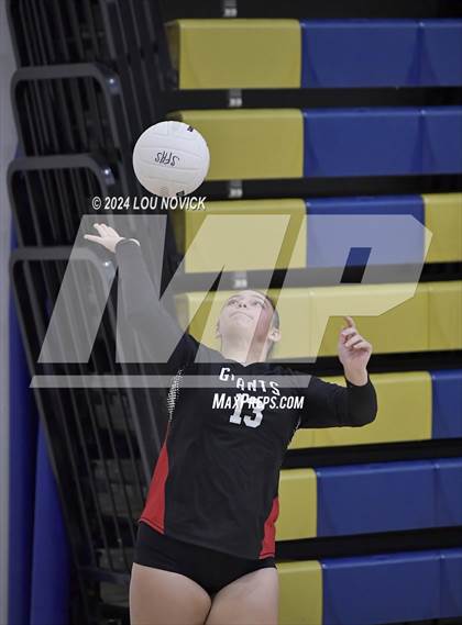 Thumbnail 3 in Grants vs Espanola (Tournament of Champions at Santa Fe High) photogallery.