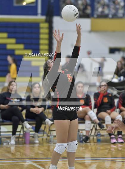 Thumbnail 3 in Grants vs Espanola (Tournament of Champions at Santa Fe High) photogallery.