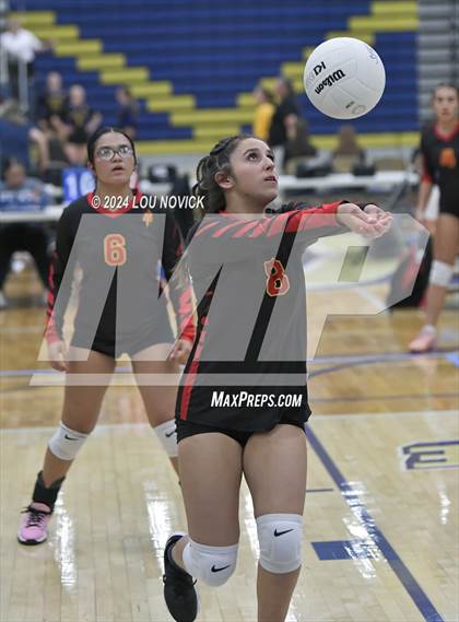 Thumbnail 2 in Grants vs Espanola (Tournament of Champions at Santa Fe High) photogallery.
