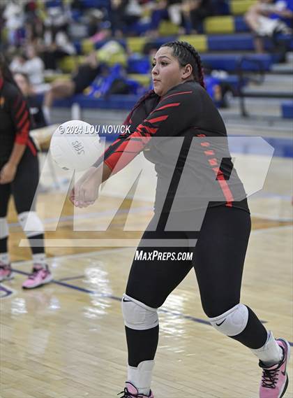 Thumbnail 2 in Grants vs Espanola (Tournament of Champions at Santa Fe High) photogallery.