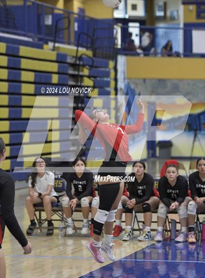 Thumbnail 2 in Grants vs Espanola (Tournament of Champions at Santa Fe High) photogallery.