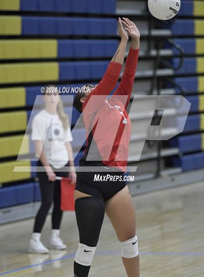 Thumbnail 2 in Grants vs Espanola (Tournament of Champions at Santa Fe High) photogallery.