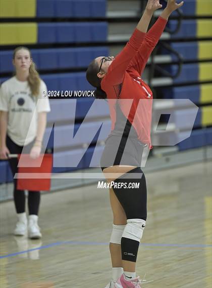 Thumbnail 3 in Grants vs Espanola (Tournament of Champions at Santa Fe High) photogallery.