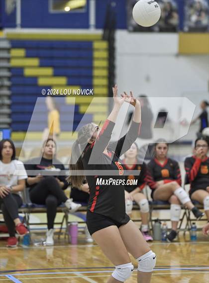 Thumbnail 1 in Grants vs Espanola (Tournament of Champions at Santa Fe High) photogallery.