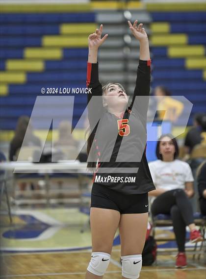 Thumbnail 1 in Grants vs Espanola (Tournament of Champions at Santa Fe High) photogallery.