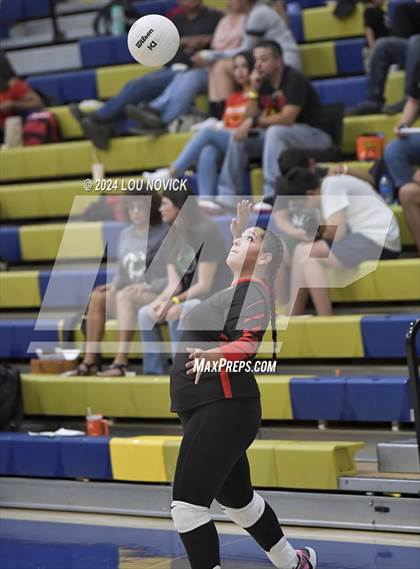 Thumbnail 1 in Grants vs Espanola (Tournament of Champions at Santa Fe High) photogallery.