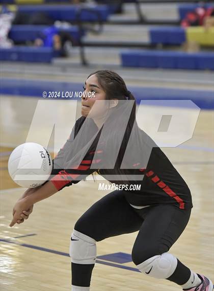 Thumbnail 2 in Grants vs Espanola (Tournament of Champions at Santa Fe High) photogallery.