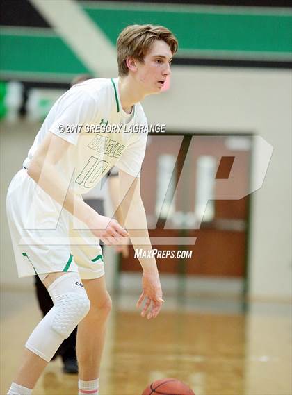 Thumbnail 3 in Byron Nelson vs Carroll photogallery.