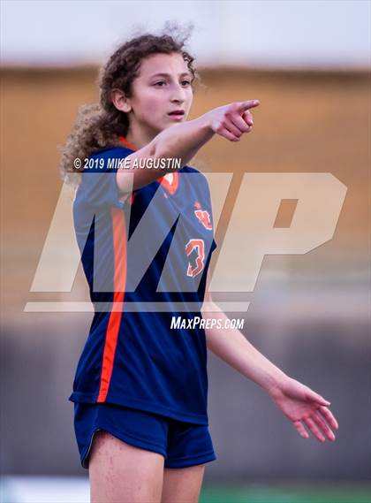 Thumbnail 3 in Wakeland (Justin) vs Highland Park (UIL 5A Reg 2 & 4 Playoff) photogallery.