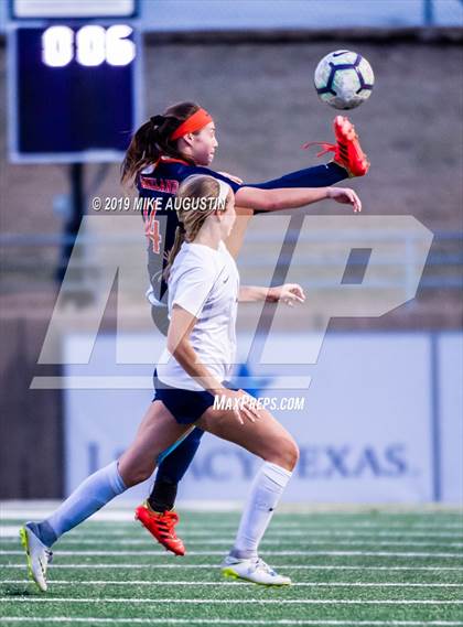 Thumbnail 2 in Wakeland (Justin) vs Highland Park (UIL 5A Reg 2 & 4 Playoff) photogallery.