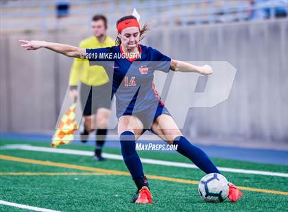 Thumbnail 2 in Wakeland (Justin) vs Highland Park (UIL 5A Reg 2 & 4 Playoff) photogallery.
