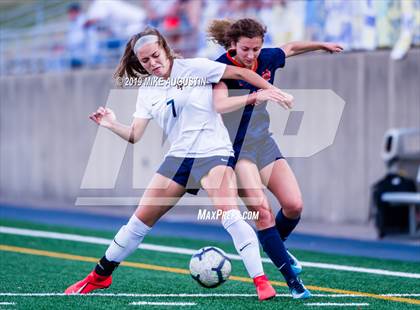 Thumbnail 1 in Wakeland (Justin) vs Highland Park (UIL 5A Reg 2 & 4 Playoff) photogallery.