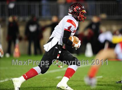Thumbnail 2 in Cromwell vs. Holy Cross (CIAC Class S Final) photogallery.