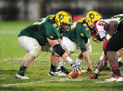 Thumbnail 2 in Cromwell vs. Holy Cross (CIAC Class S Final) photogallery.