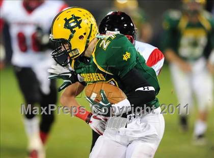 Thumbnail 2 in Cromwell vs. Holy Cross (CIAC Class S Final) photogallery.