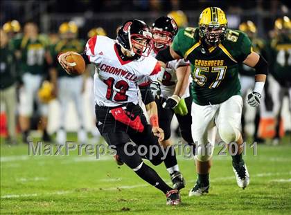 Thumbnail 2 in Cromwell vs. Holy Cross (CIAC Class S Final) photogallery.
