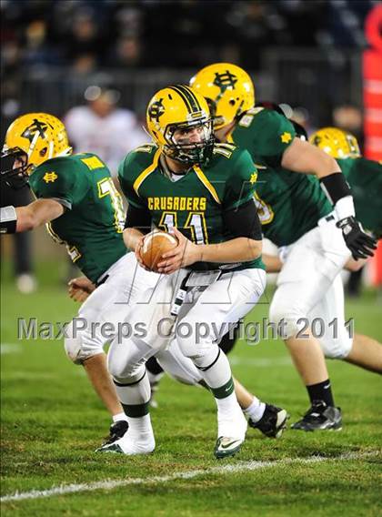 Thumbnail 2 in Cromwell vs. Holy Cross (CIAC Class S Final) photogallery.
