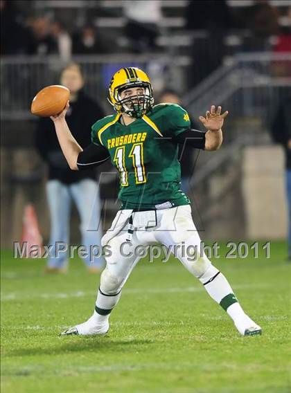 Thumbnail 3 in Cromwell vs. Holy Cross (CIAC Class S Final) photogallery.