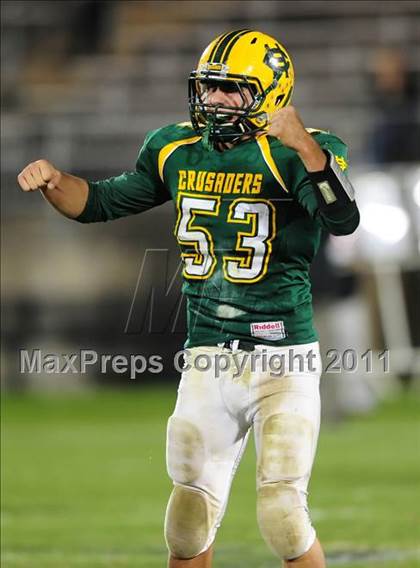 Thumbnail 2 in Cromwell vs. Holy Cross (CIAC Class S Final) photogallery.