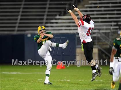 Thumbnail 3 in Cromwell vs. Holy Cross (CIAC Class S Final) photogallery.