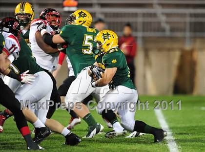 Thumbnail 3 in Cromwell vs. Holy Cross (CIAC Class S Final) photogallery.