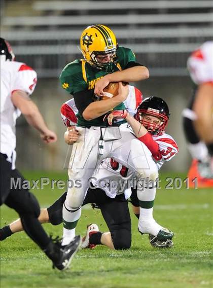 Thumbnail 3 in Cromwell vs. Holy Cross (CIAC Class S Final) photogallery.
