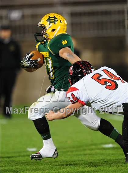 Thumbnail 1 in Cromwell vs. Holy Cross (CIAC Class S Final) photogallery.