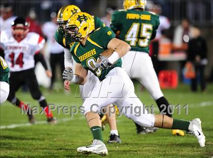 Thumbnail 3 in Cromwell vs. Holy Cross (CIAC Class S Final) photogallery.
