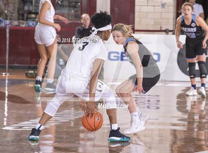 Thumbnail 3 in Hamilton Heights vs. Central Valley (GEICO National Tournament Final) photogallery.