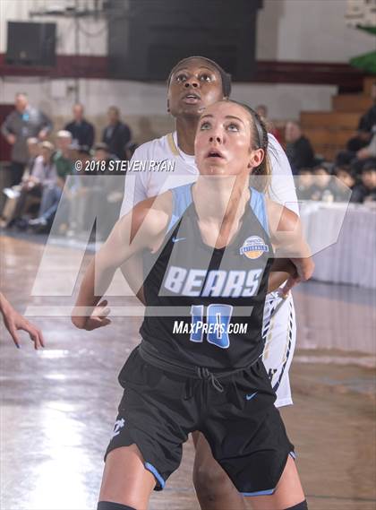 Thumbnail 3 in Hamilton Heights vs. Central Valley (GEICO National Tournament Final) photogallery.