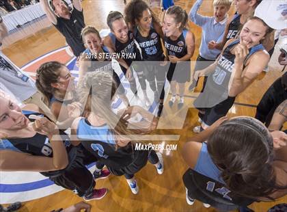 Thumbnail 3 in Hamilton Heights vs. Central Valley (GEICO National Tournament Final) photogallery.
