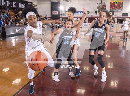 Thumbnail 1 in Hamilton Heights vs. Central Valley (GEICO National Tournament Final) photogallery.