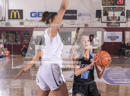 Thumbnail 2 in Hamilton Heights vs. Central Valley (GEICO National Tournament Final) photogallery.