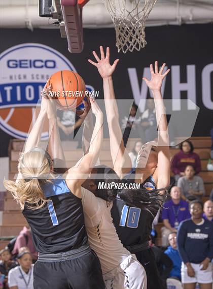 Thumbnail 3 in Hamilton Heights vs. Central Valley (GEICO National Tournament Final) photogallery.