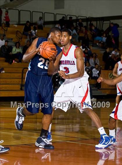 Thumbnail 3 in Duncanville @ Alief Elsik (McDonalds Texas Invitational) photogallery.