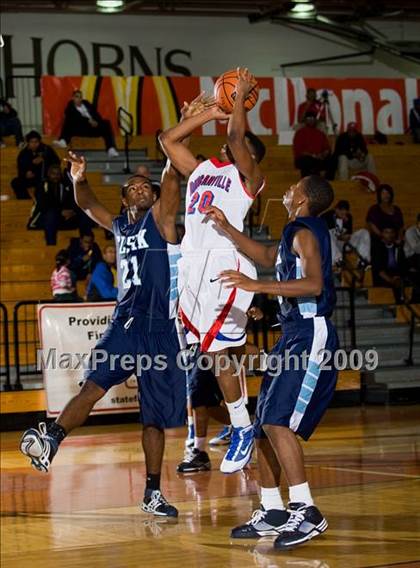 Thumbnail 3 in Duncanville @ Alief Elsik (McDonalds Texas Invitational) photogallery.