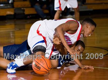 Thumbnail 2 in Duncanville @ Alief Elsik (McDonalds Texas Invitational) photogallery.