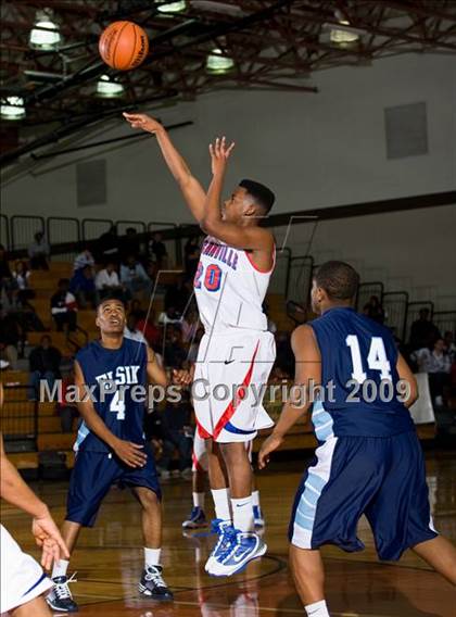 Thumbnail 1 in Duncanville @ Alief Elsik (McDonalds Texas Invitational) photogallery.