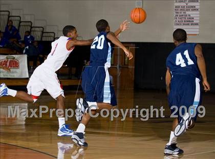 Thumbnail 2 in Duncanville @ Alief Elsik (McDonalds Texas Invitational) photogallery.