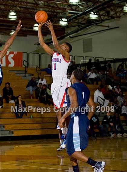 Thumbnail 3 in Duncanville @ Alief Elsik (McDonalds Texas Invitational) photogallery.