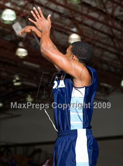 Thumbnail 1 in Duncanville @ Alief Elsik (McDonalds Texas Invitational) photogallery.
