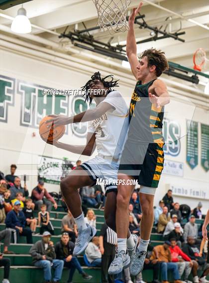 Thumbnail 1 in San Ramon Valley vs. Bishop O'Dowd (MLK Classic) photogallery.