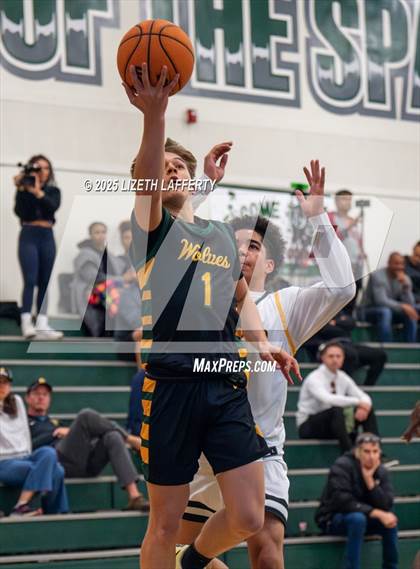 Thumbnail 2 in San Ramon Valley vs. Bishop O'Dowd (MLK Classic) photogallery.